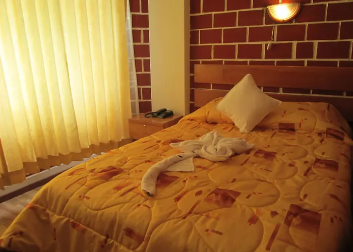 Encanto Hotel 2*